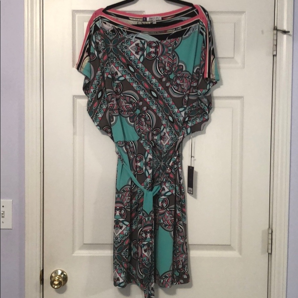 Jennifer Lopez jersey patterned dress